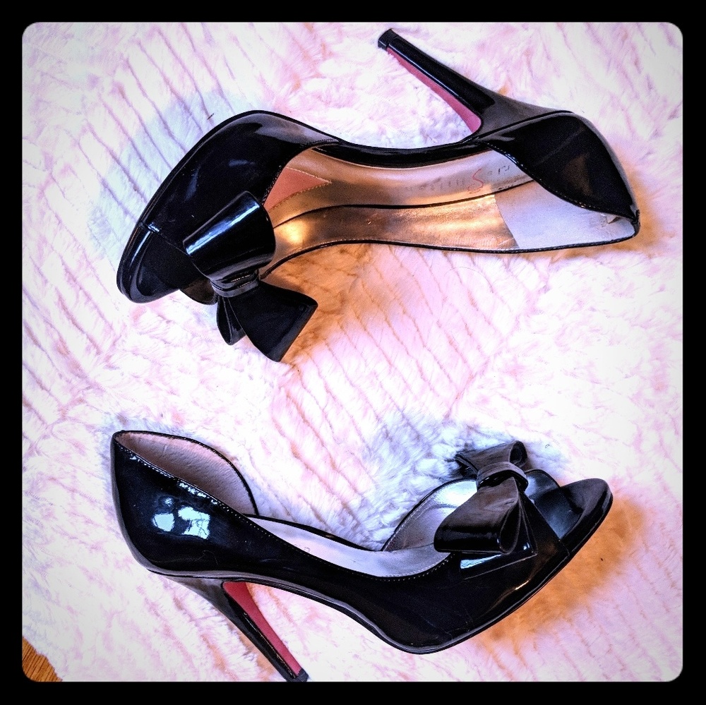 ‼️‼️SOLD ‼️‼️Beautiful Patent Leather D'orsay Heel w Bow Detail‼️SOLD!!‼️‼️